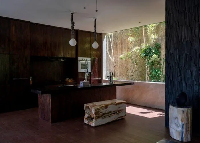 Villa Sandhya