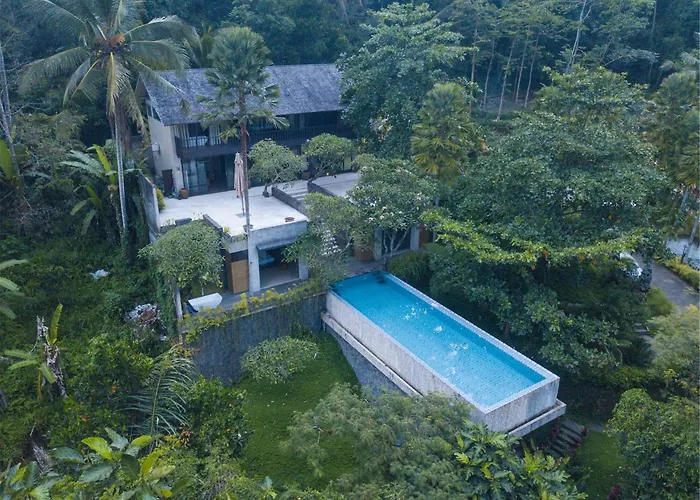 Villa Sandhya